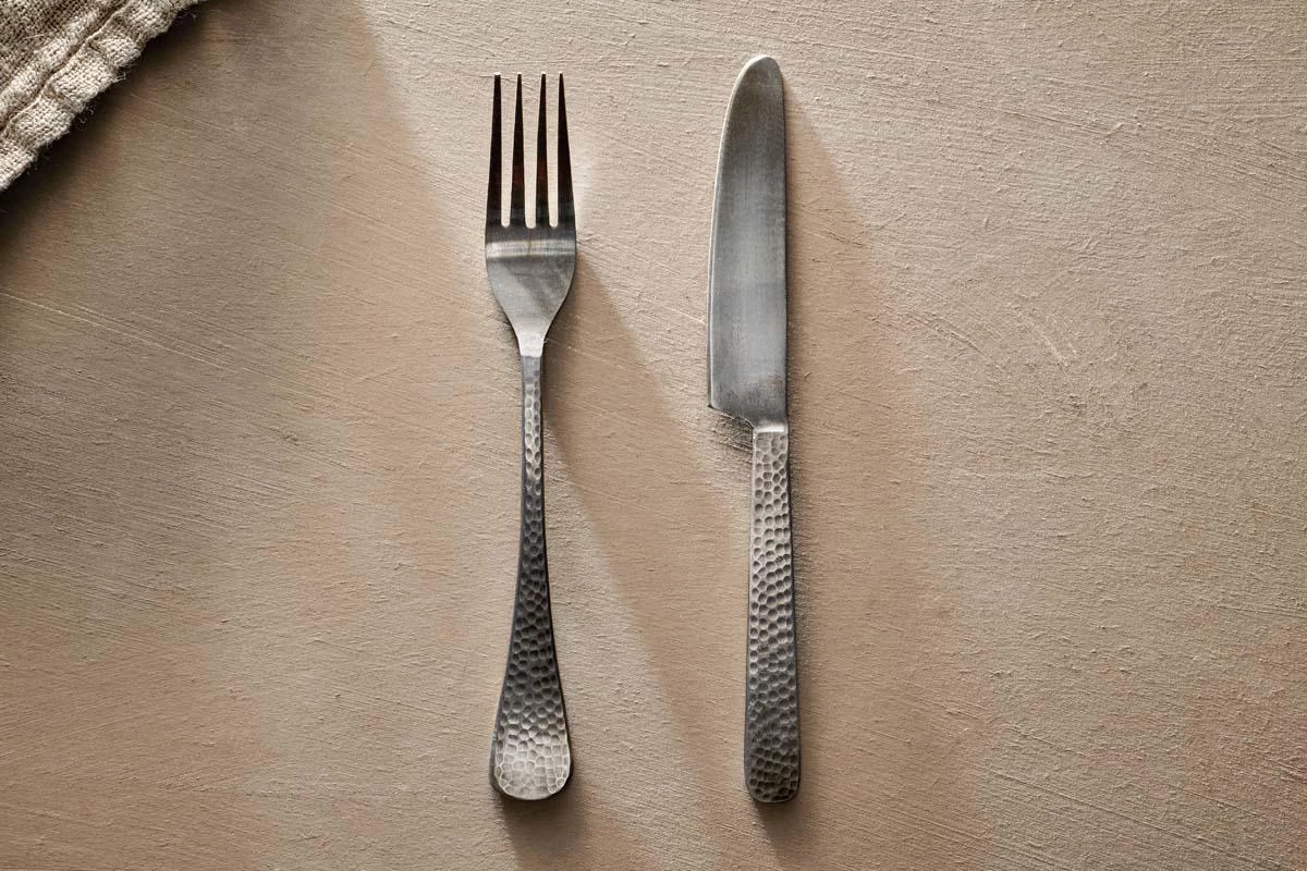 Nkuku Huri Cutlery Set - Burnt Silver (Set Of 16) 5 Nkuku Huri Cutlery Set - Burnt Silver (Set Of 16)