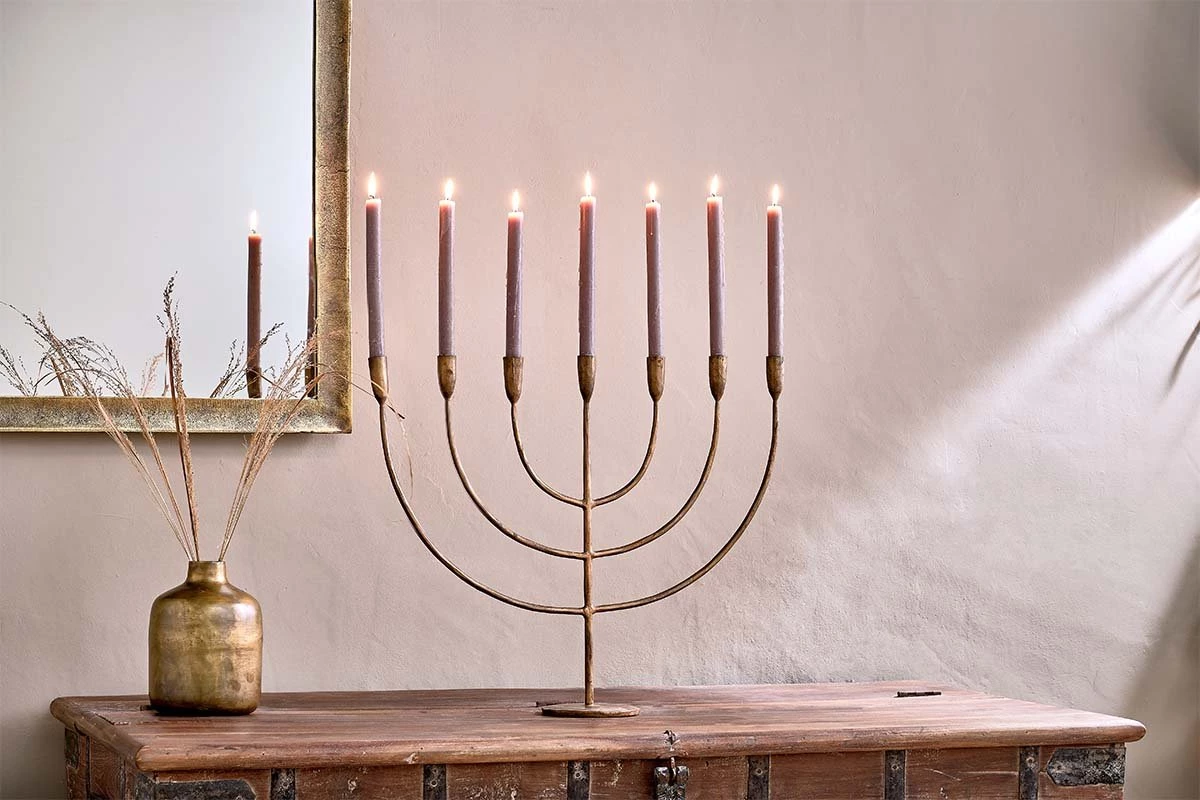 Nkuku Home Accessories Mbata Giant Brass Candelabra - Antique Brass 3 Nkuku Home Accessories Mbata Giant Brass Candelabra - Antique Brass