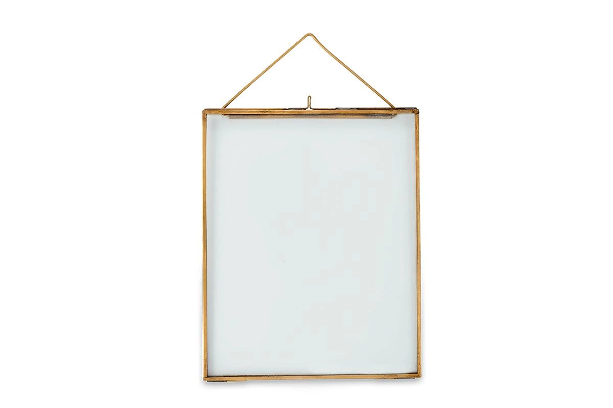 Nkuku Sambas Kiko Brass Frame - Portrait Home Accessories 7 Nkuku Sambas Kiko Brass Frame - Portrait Home Accessories
