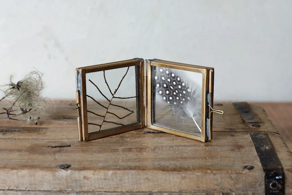 Nkuku Tiny Folded Danta Frame - Antique Brass (Set Of 2) Home Accessories 3 Nkuku Tiny Folded Danta Frame - Antique Brass (Set Of 2) Home Accessories